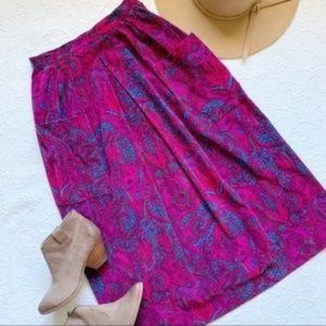 Vintage 80s Hot Pink Paisley Corduroy A-Line Midi Skirt with Patch Pockets XS